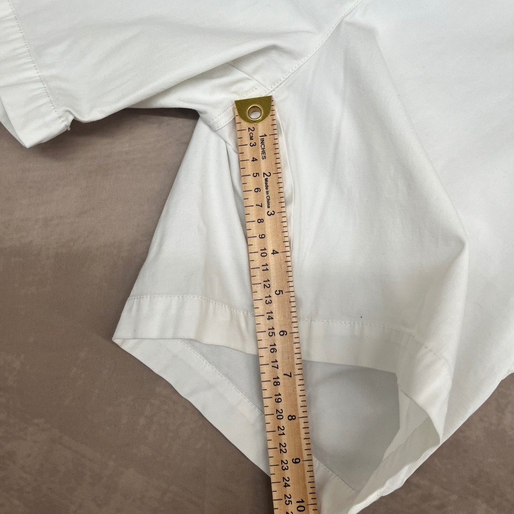 Talbots Girlfriend Chino Short Women Size 10 White Excellent Casual Mid Rise - Picture 7 of 7